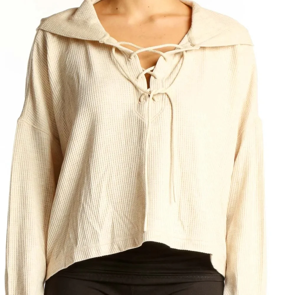 Vineyard Vines Cropped Oversized Sweater - Picture 7 of 9